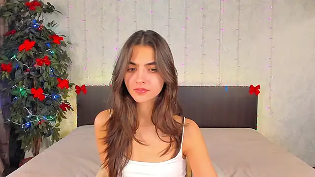 Snapshot of Milana_Crystal_ chatting on January 3, 2025, 11:14 am Milana Crystal online show from January 3, 2025, 11:14 am