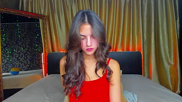 Snapshot of Milana_Crystal_ chatting on September 23, 2025, 7:11 am Milana Crystal online show from September 23, 2025, 7:11 am