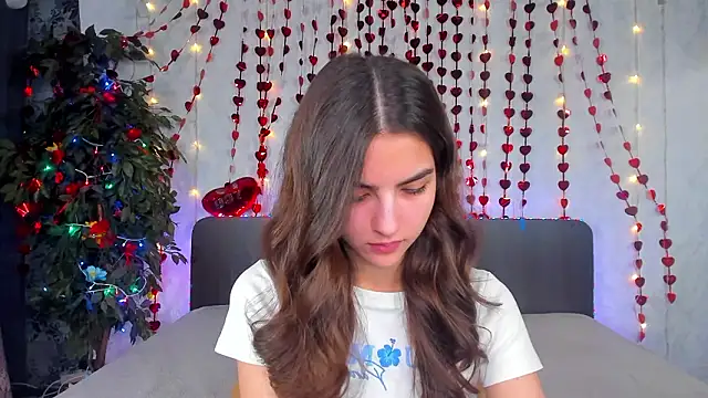 Milana Crystal  online show from February 24, 2026, 8:12 am