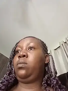 Snapshot of SassyAss_Coco chatting on April 30, 2026, 2:18 am SassyAss Coco online show from April 30, 2026, 2:18 am