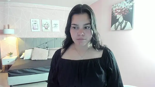 zara  sweet online show from October 31, 2025, 1:34 pm