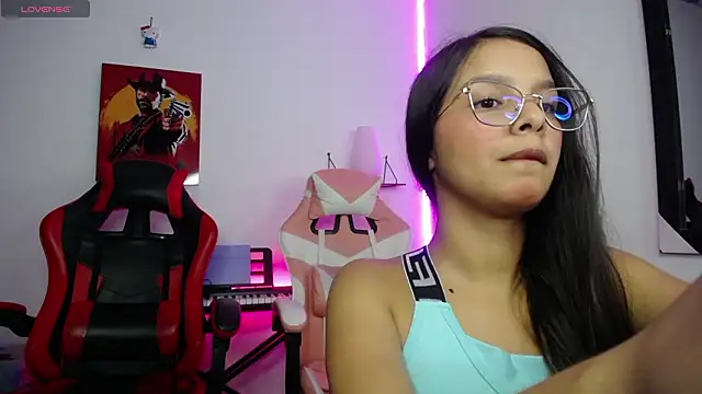 jessi and boy online show from March 8, 2026, 3:10 am