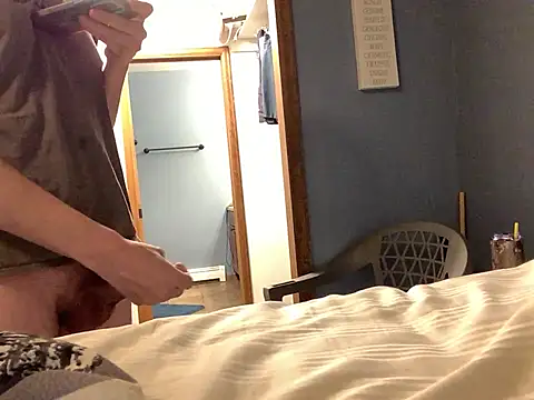 Snapshot of Hebrewhammers42 chatting on March 18, 2025, 4:04 am Hebrewhammers42 online show from March 18, 2025, 4:04 am