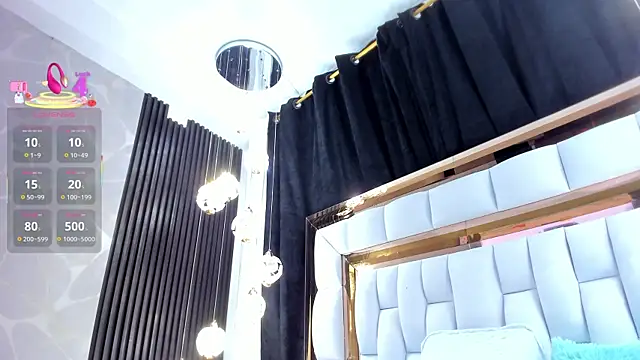 SarayRoyse online show from October 15, 2025, 7:36 pm