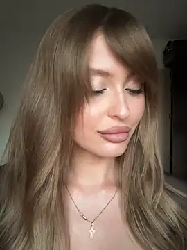 Sweet  Milly online show from July 31, 2026, 5:34 pm