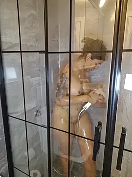 Esmertarcinim online show from December 15, 2025, 4:33 pm