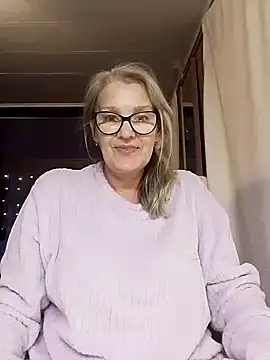 Snapshot of irinamaux chatting on November 1, 2025, 6:10 pm irinamaux online show from November 1, 2025, 6:10 pm