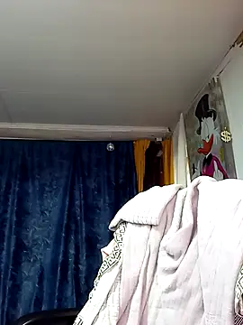 Snapshot of irinamaux chatting on May 7, 2026, 9:25 am irinamaux online show from May 7, 2026, 9:25 am