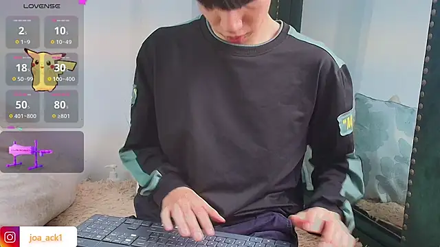 Levii Ackermann online show from February 27, 2025, 2:21 pm