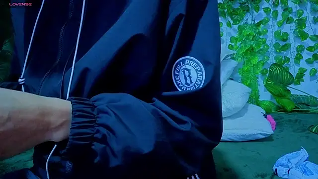 Levii Ackermann online show from October 2, 2025, 1:51 pm