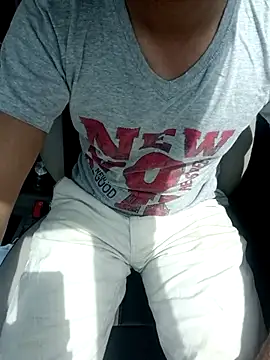 Snapshot of mr_slim_body chatting on October 26, 2025, 5:24 am mr slim body online show from October 26, 2025, 5:24 am