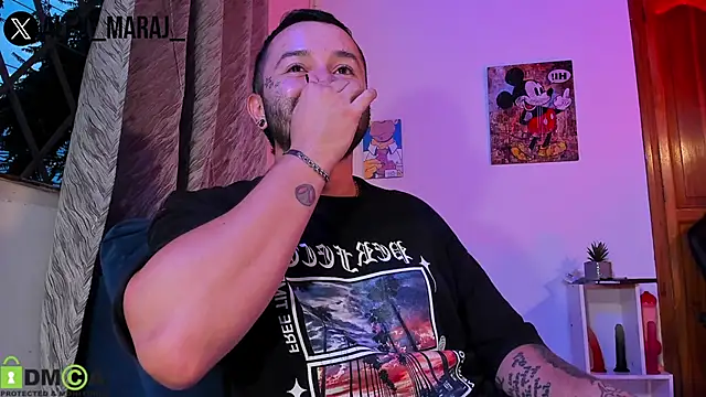 Snapshot of Alex_maraj chatting on November 5, 2025, 10:54 pm Alex maraj online show from November 5, 2025, 10:54 pm