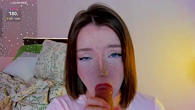 lexxxxxxi online show from February 23, 2026, 6:27 pm