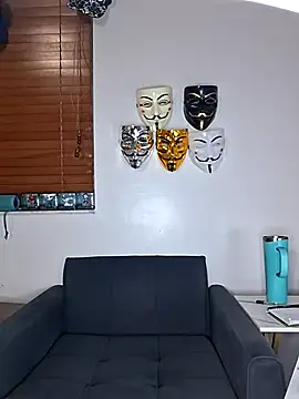 Zander823 online show from February 20, 2026, 12:29 am