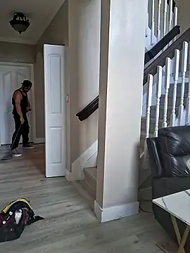 Zander823 online show from April 5, 2026, 6:16 pm