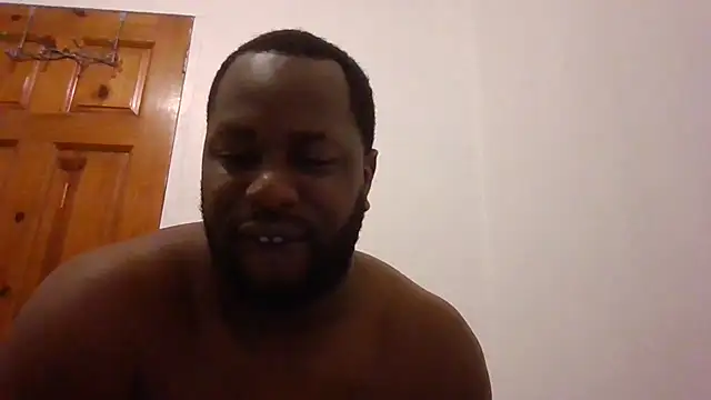Snapshot of Bighood_T chatting on June 2, 2026, 4:25 am Bighood T online show from June 2, 2026, 4:25 am