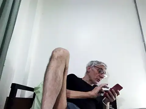 BIGUNCUTHARDCOCK online show from March 3, 2025, 2:26 pm