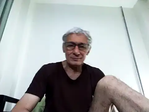 BIGUNCUTHARDCOCK online show from March 9, 2025, 11:36 am