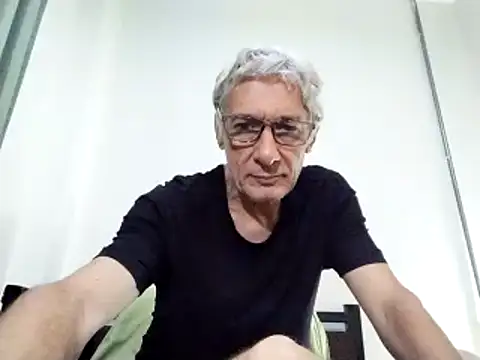 BIGUNCUTHARDCOCK online show from March 19, 2025, 12:37 am