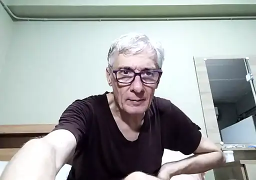 BIGUNCUTHARDCOCK online show from September 30, 2025, 1:27 pm