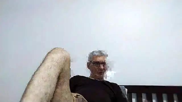 BIGUNCUTHARDCOCK online show from March 6, 2026, 1:40 pm