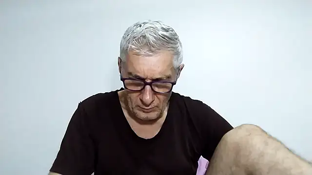 BIGUNCUTHARDCOCK online show from March 29, 2026, 1:38 am