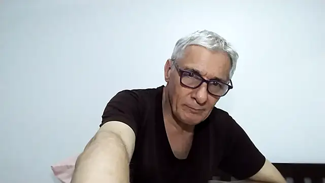 BIGUNCUTHARDCOCK online show from April 5, 2026, 2:14 pm