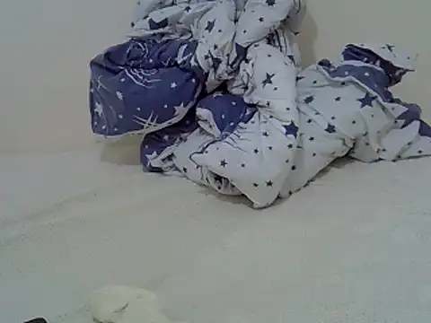 Snapshot of Giannah01 chatting on February 18, 2025, 6:15 am Giannah01 online show from February 18, 2025, 6:15 am