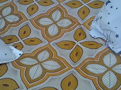 Snapshot of Giannah01 chatting on March 15, 2025, 11:39 pm Giannah01 online show from March 15, 2025, 11:39 pm