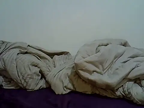 Snapshot of Giannah01 chatting on September 28, 2025, 12:05 am Giannah01 online show from September 28, 2025, 12:05 am