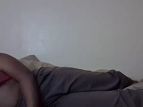 Snapshot of Giannah01 chatting on November 15, 2025, 9:06 am Giannah01 online show from November 15, 2025, 9:06 am