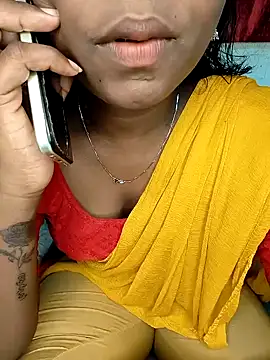 Snapshot of tamilachi4u chatting on January 1, 2025, 12:22 pm tamilachi4u online show from January 1, 2025, 12:22 pm