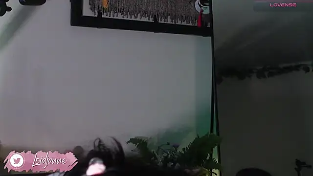 loIijanne online show from October 26, 2025, 8:26 pm