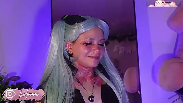 loIijanne online show from March 25, 2026, 12:27 am