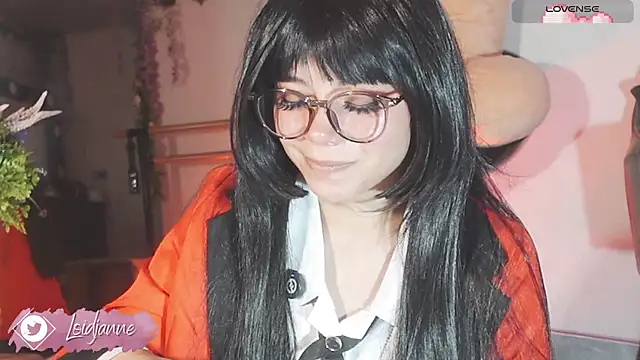 loIijanne online show from March 31, 2026, 11:38 pm