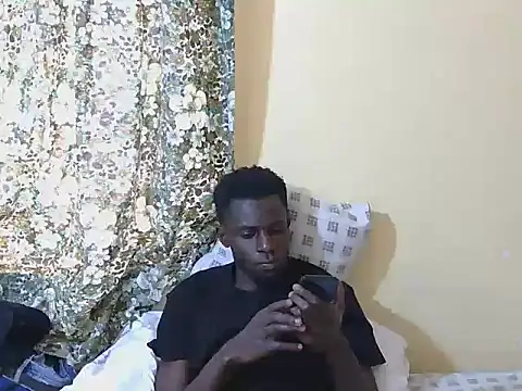 large blackdick online show from October 8, 2025, 1:09 pm