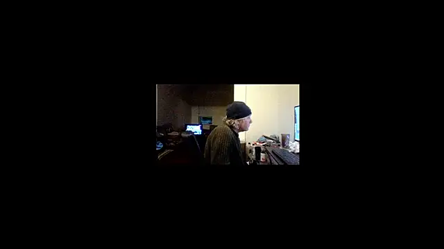 Snapshot of XXCUTHULU23 chatting on January 14, 2025, 4:04 am XXCUTHULU23 online show from January 14, 2025, 4:04 am