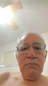 XXCUTHULU23 online show from April 7, 2026, 9:37 pm