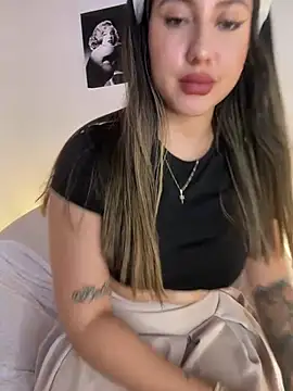 Snapshot of Sarapalmer1 chatting on March 16, 2025, 11:47 pm Sarapalmer1 online show from March 16, 2025, 11:47 pm