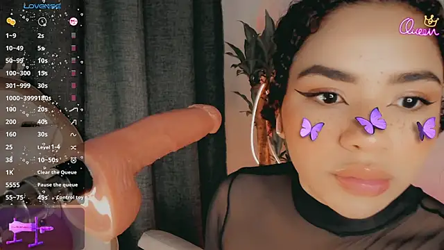 Queen Deepthroat online show from April 2, 2026, 11:13 pm