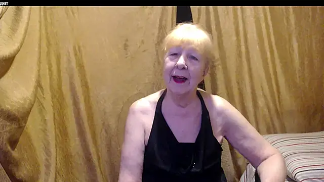  Estelitta 5 online show from November 22, 2025, 7:40 am