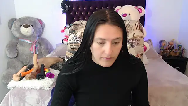 Lorenahot 06 online show from September 30, 2025, 5:29 pm