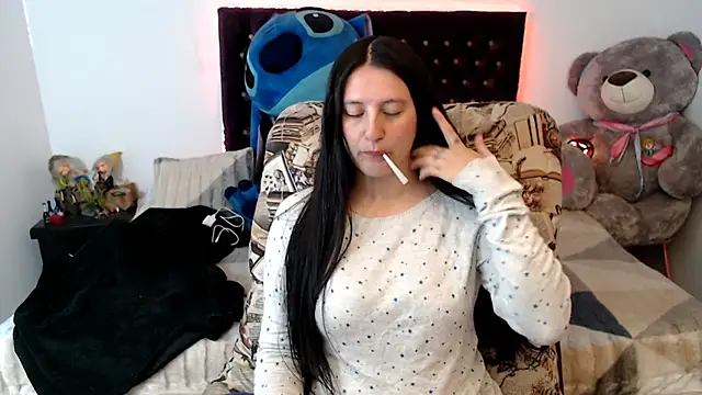 Snapshot of Lorenahot_06 chatting on April 16, 2026, 6:41 pm Lorenahot 06 online show from April 16, 2026, 6:41 pm