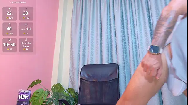 lean arcos online show from December 15, 2025, 7:40 pm