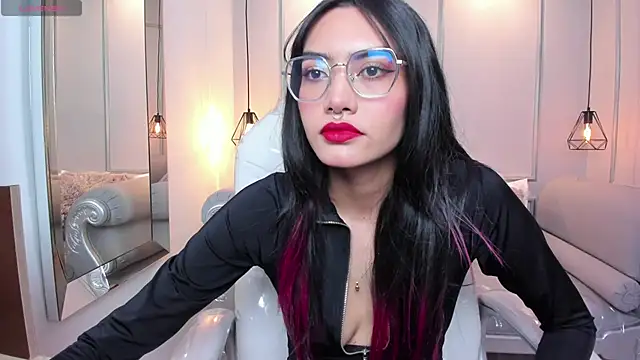 AzuraKindong online show from September 29, 2025, 7:19 pm