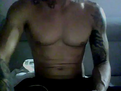 Snapshot of Skater29xx2 chatting on December 2, 2024, 4:31 am Skater29xx2 online show from December 2, 2024, 4:31 am