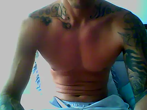 Snapshot of Skater29xx2 chatting on December 5, 2024, 8:00 pm Skater29xx2 online show from December 5, 2024, 8:00 pm