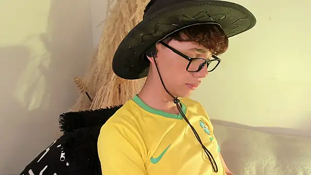 Tomy Rox online show from February 7, 2025, 11:24 pm