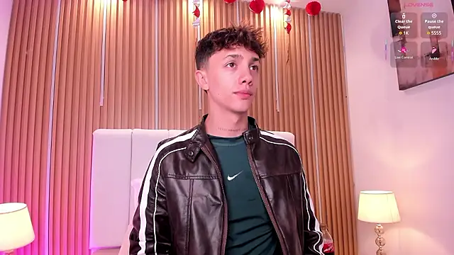 Tomy Rox online show from February 27, 2026, 8:09 pm