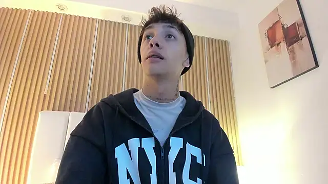 Tomy Rox online show from March 24, 2026, 8:14 pm